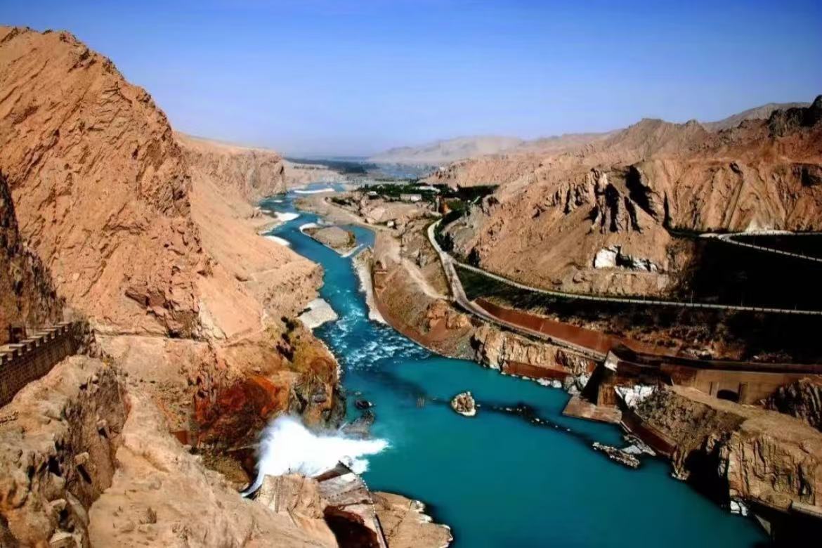 Ulugqat Scenic Area